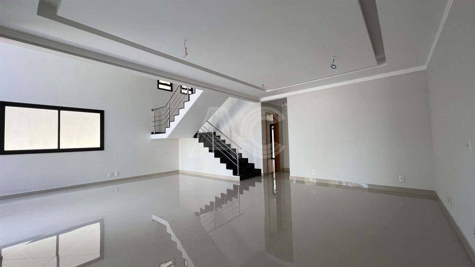 Casa de Condomínio à venda com 4 quartos, 240m² - Foto 10