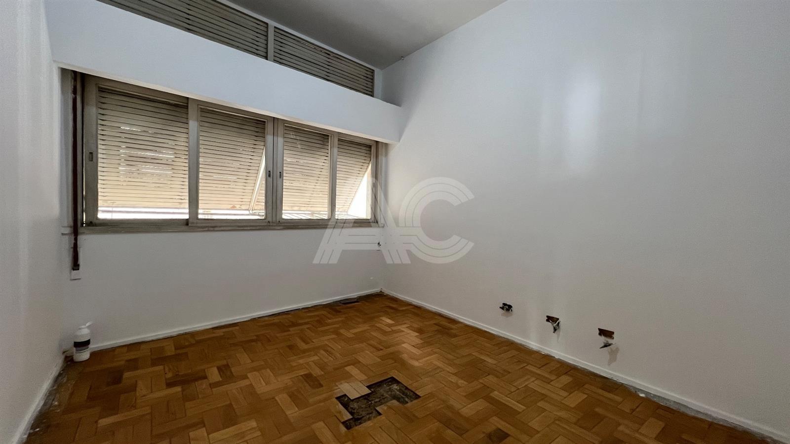 Apartamento à venda com 4 quartos, 206m² - Foto 19