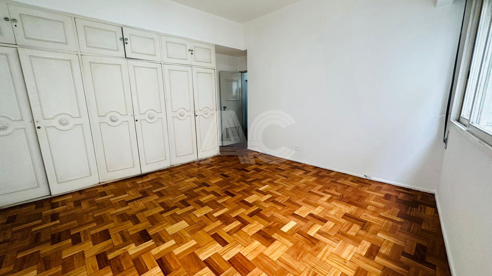 Apartamento à venda com 4 quartos, 206m² - Foto 16