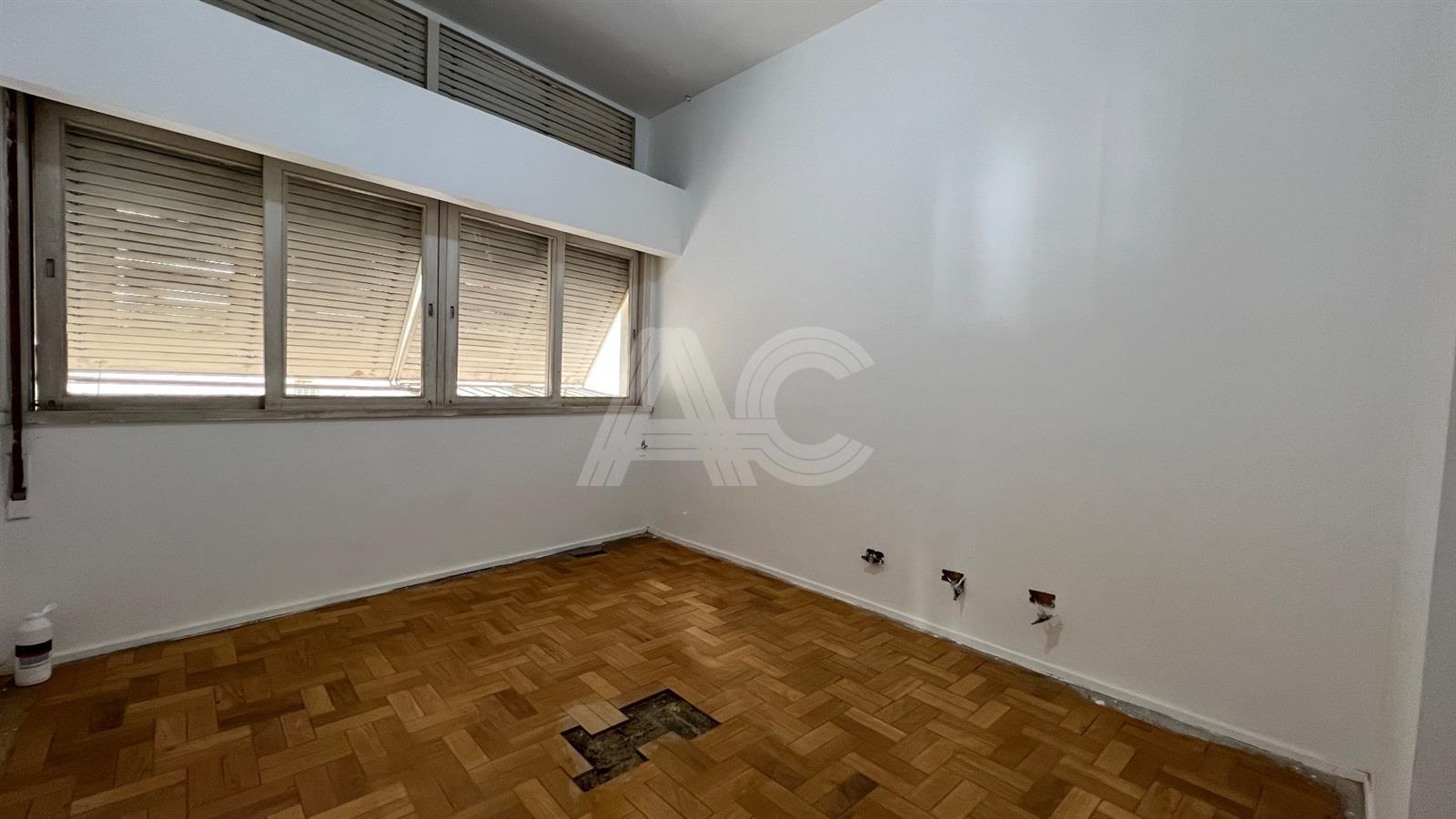 Apartamento à venda com 4 quartos, 206m² - Foto 21