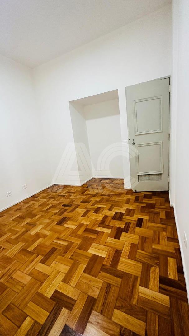 Apartamento à venda com 4 quartos, 206m² - Foto 23