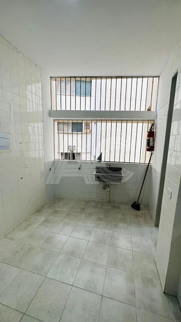 Apartamento à venda com 4 quartos, 206m² - Foto 26