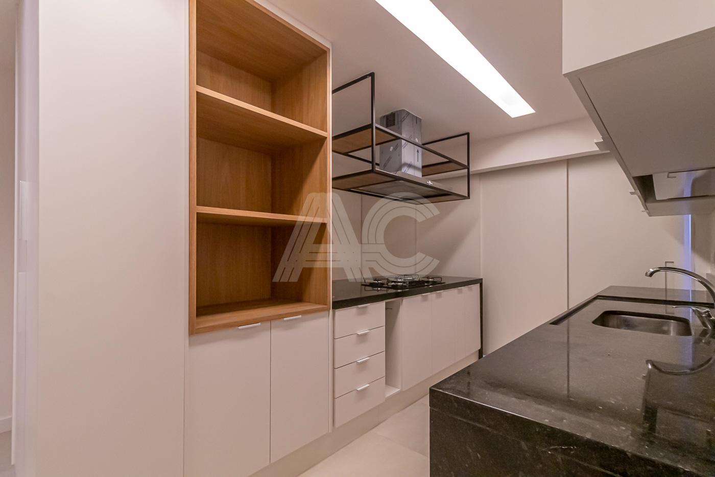 Apartamento à venda com 4 quartos, 330m² - Foto 11