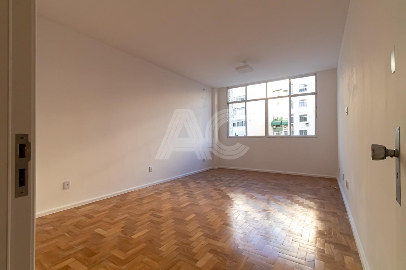 Apartamento à venda com 4 quartos, 330m² - Foto 21