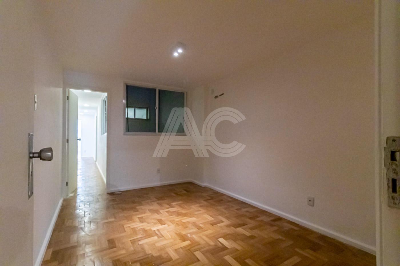 Apartamento à venda com 4 quartos, 330m² - Foto 28