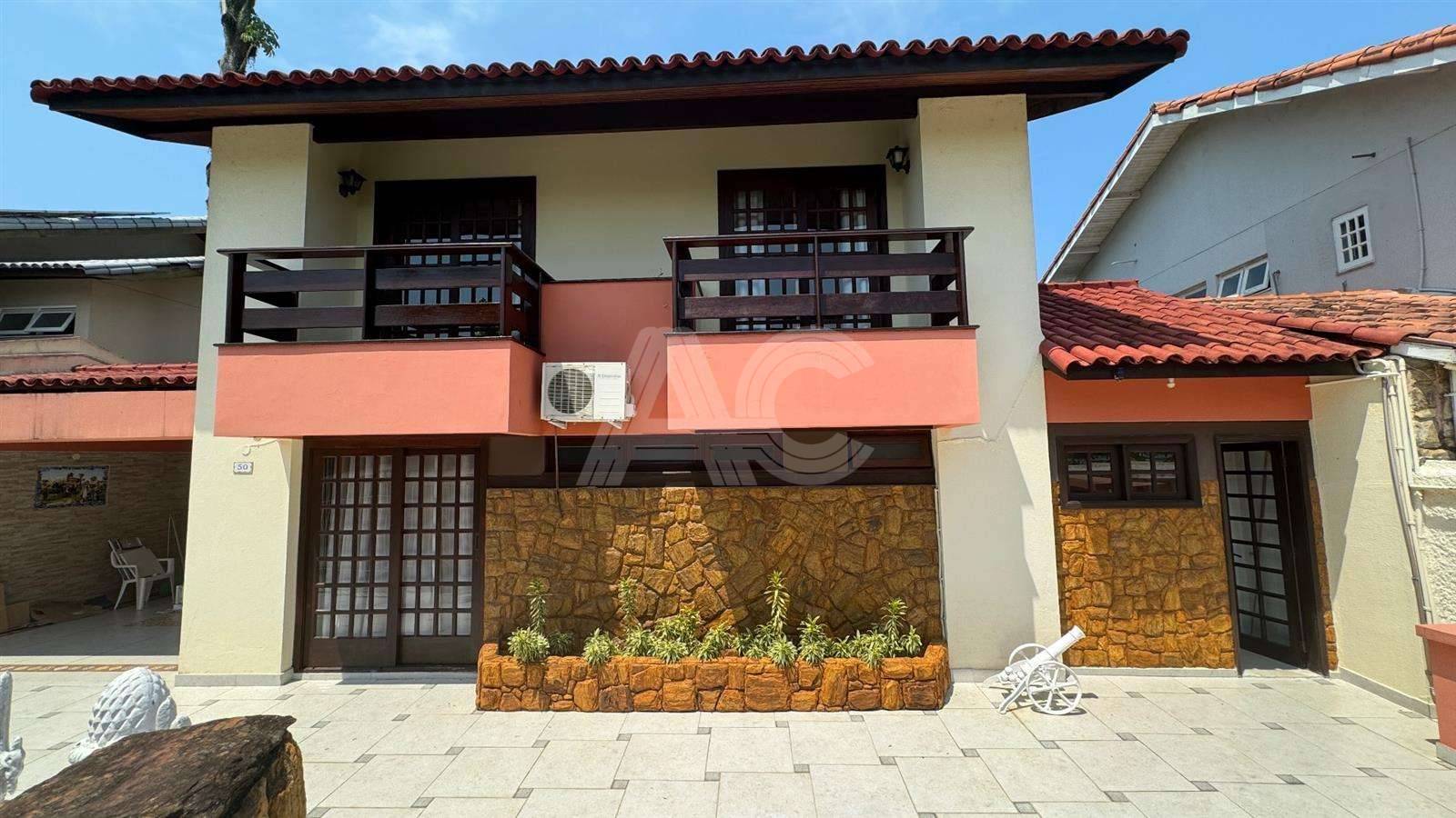 Casa de Condomínio à venda com 6 quartos, 459m² - Foto 2