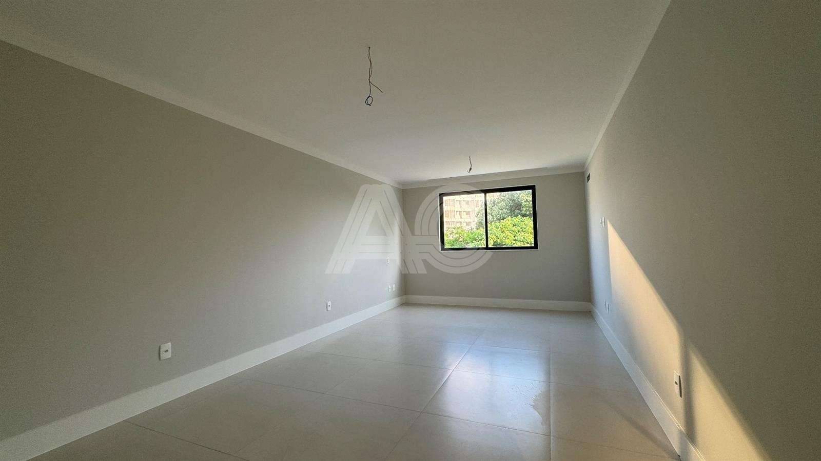 Casa de Condomínio à venda com 4 quartos, 380m² - Foto 18