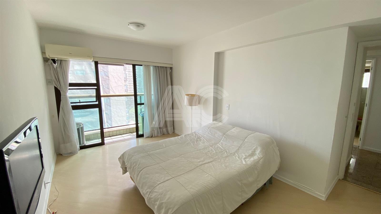 Apartamento à venda com 4 quartos, 145m² - Foto 19