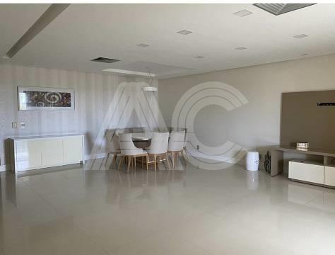 Apartamento à venda com 4 quartos, 230m² - Foto 2