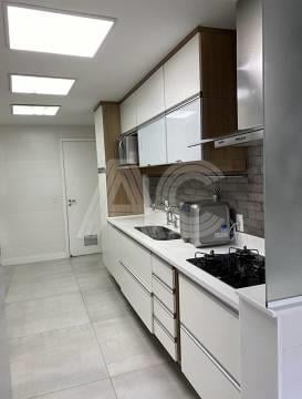 Apartamento à venda com 4 quartos, 230m² - Foto 9