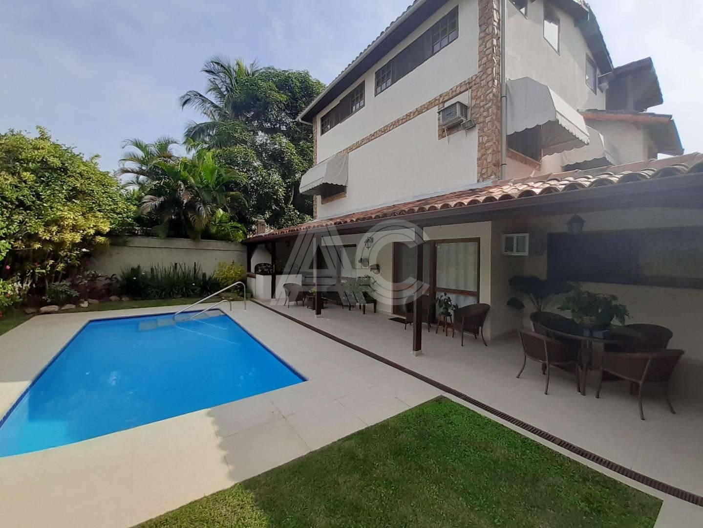 Casa de Condomínio à venda com 5 quartos, 560m² - Foto 13