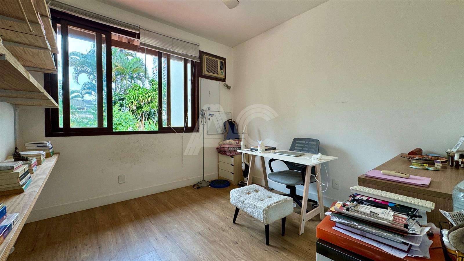 Casa de Condomínio à venda com 3 quartos, 179m² - Foto 25