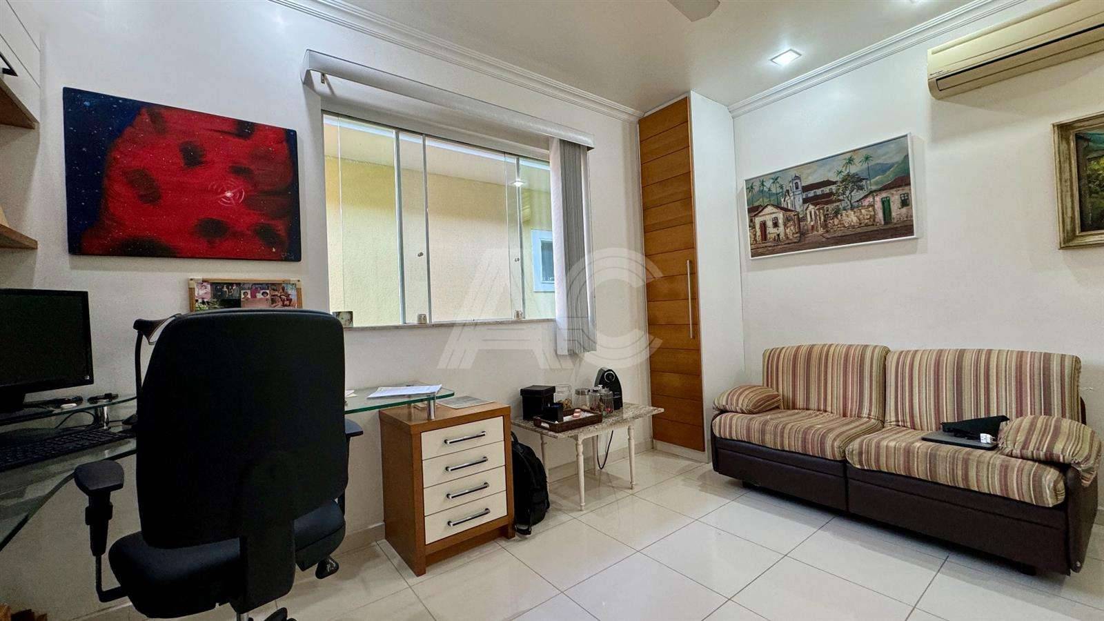 Casa de Condomínio à venda com 4 quartos, 316m² - Foto 31