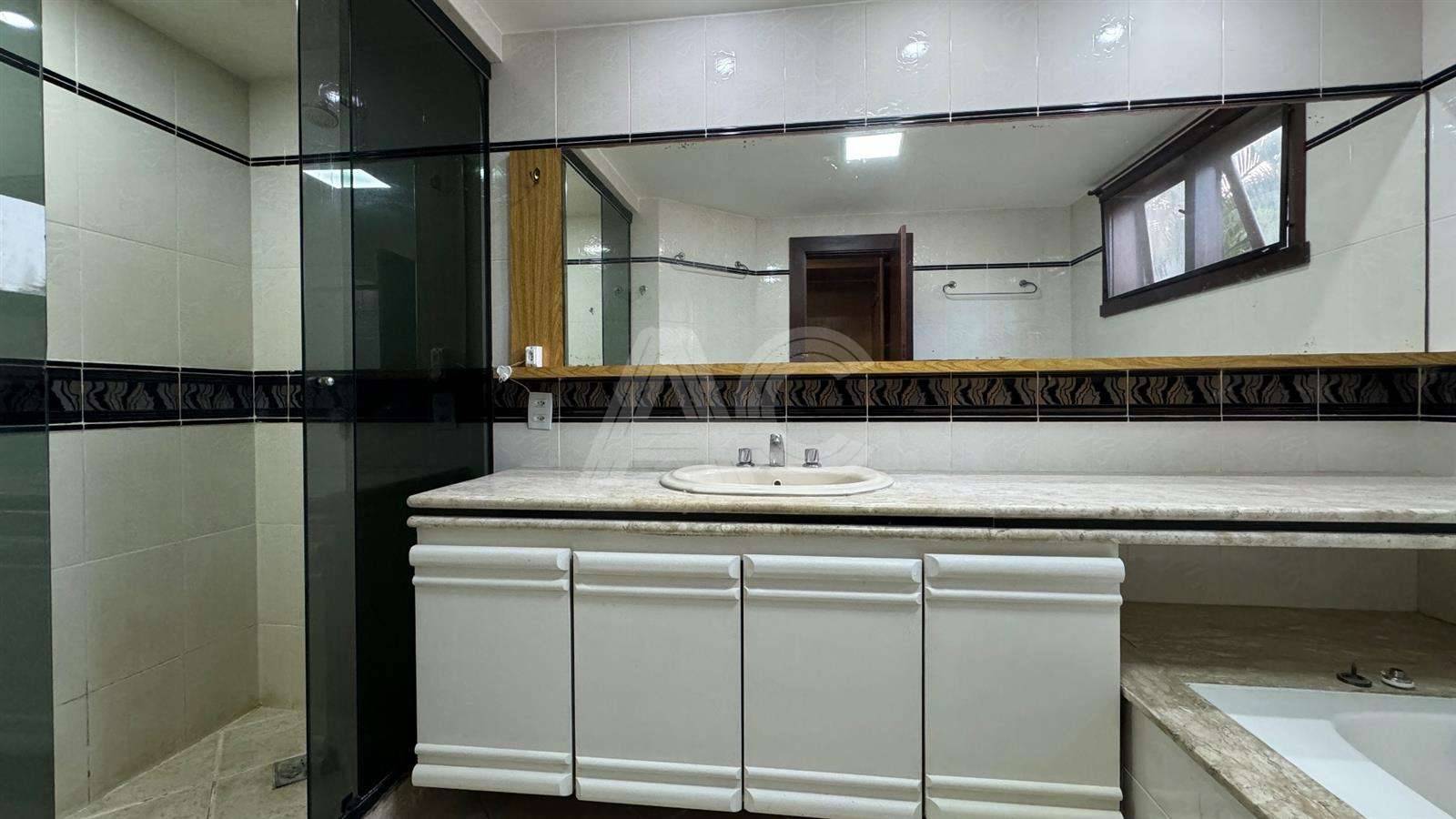 Casa de Condomínio à venda com 5 quartos, 420m² - Foto 23