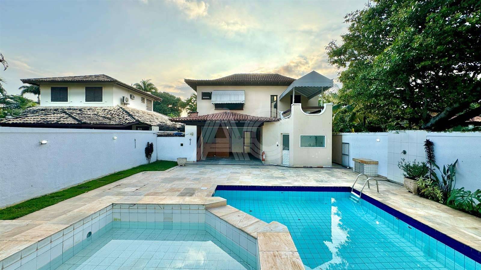 Casa de Condomínio à venda com 5 quartos, 420m² - Foto 28