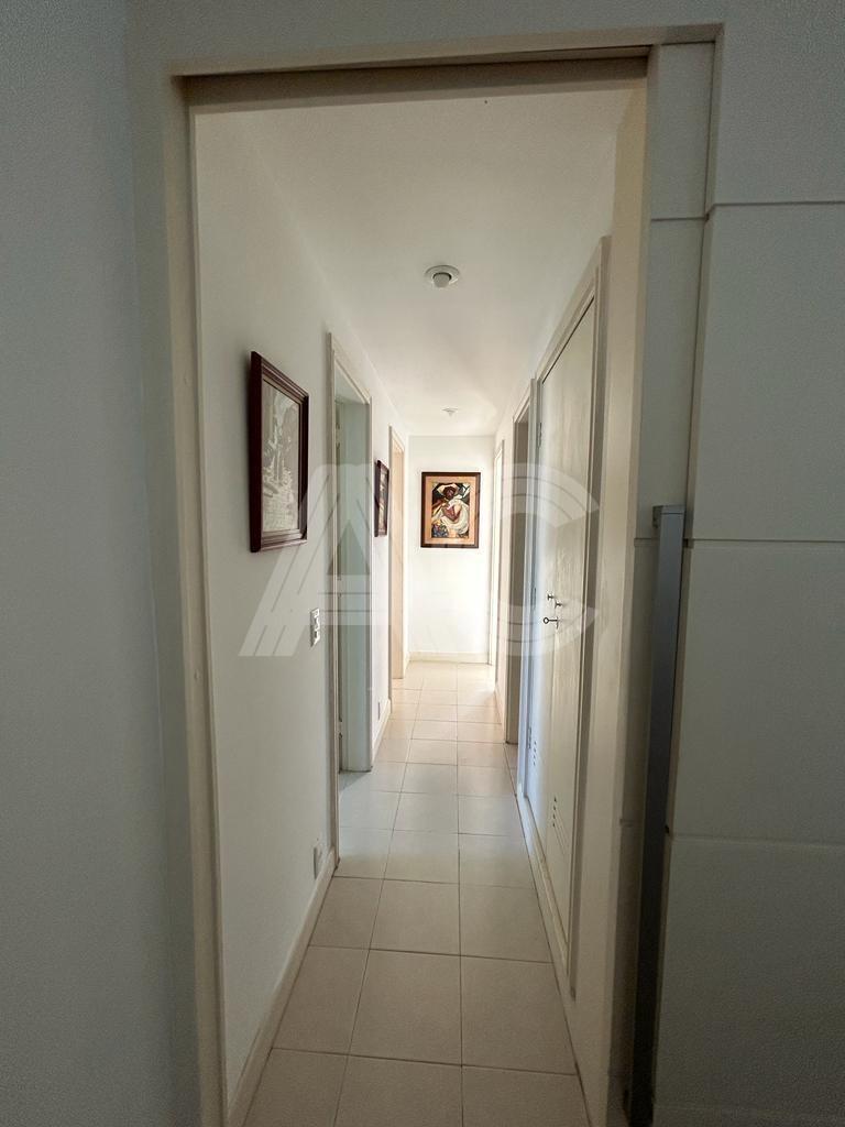 Apartamento à venda com 3 quartos, 107m² - Foto 18