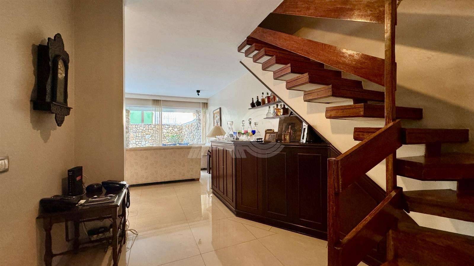 Casa de Condomínio à venda com 4 quartos, 241m² - Foto 15