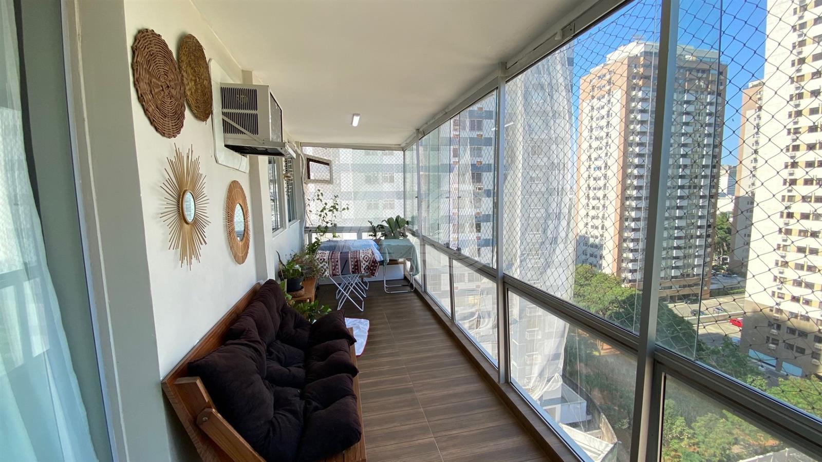 Apartamento à venda com 2 quartos, 85m² - Foto 5