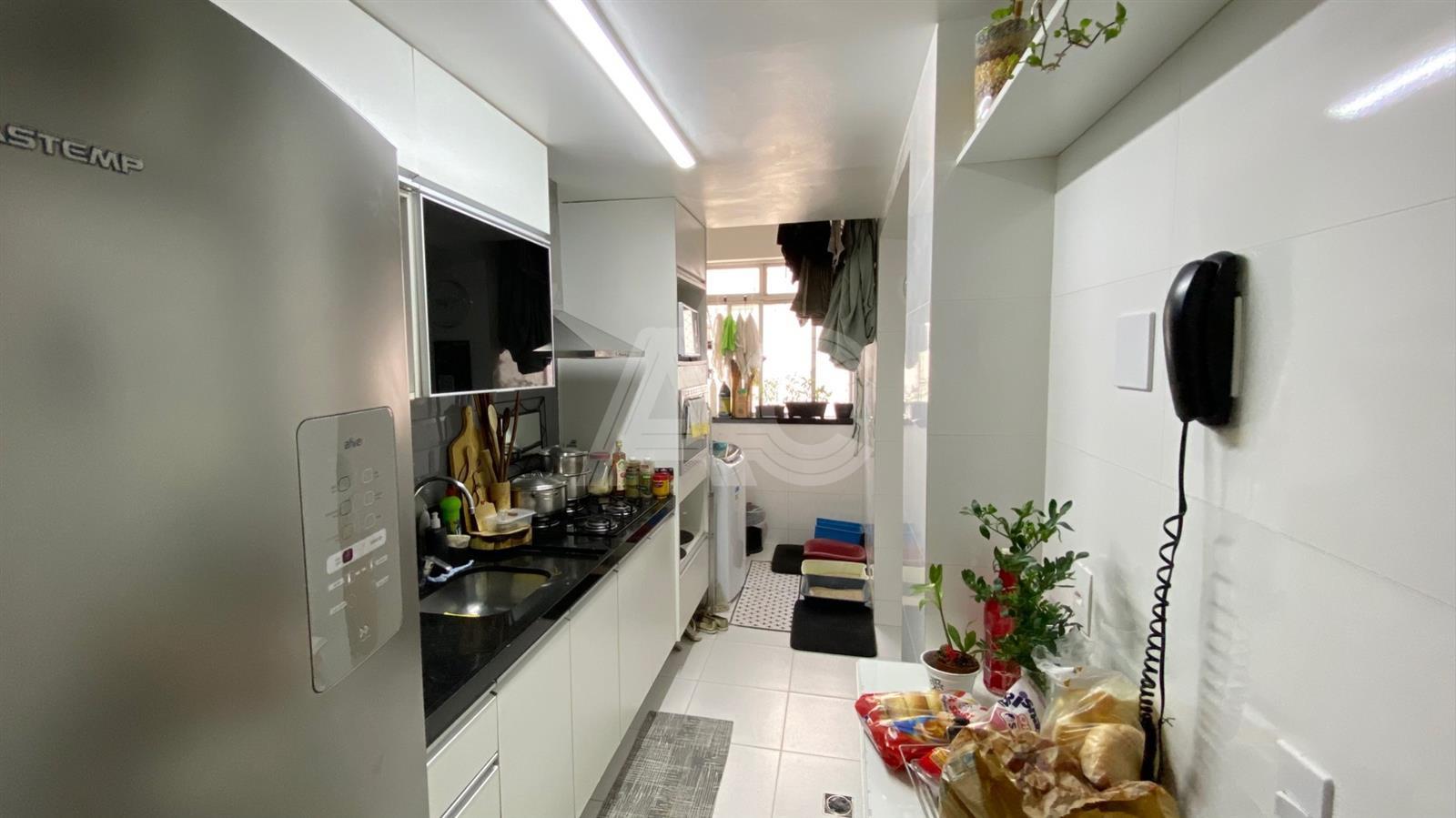 Apartamento à venda com 2 quartos, 85m² - Foto 25