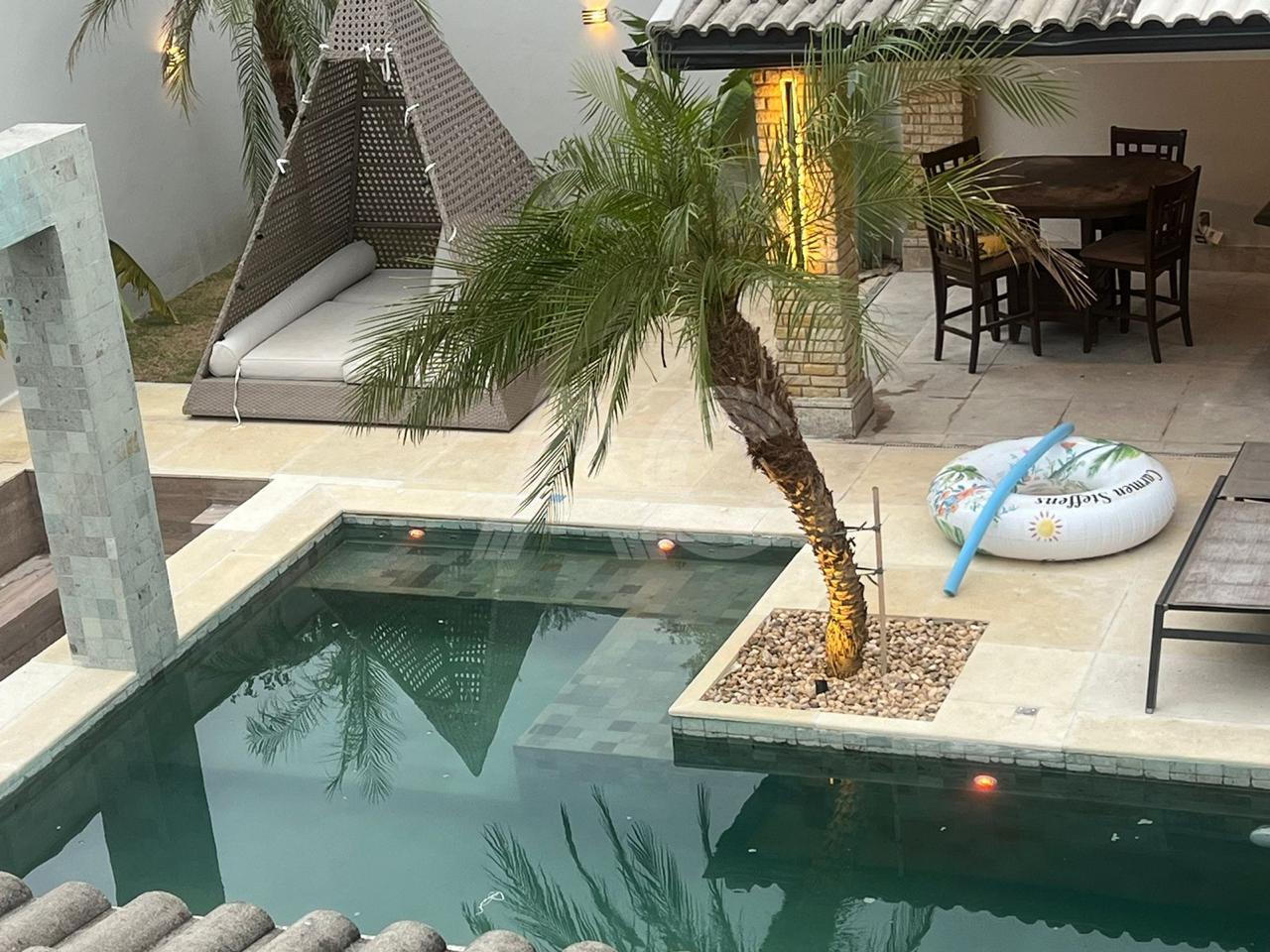 Casa de Condomínio à venda com 4 quartos, 300m² - Foto 25