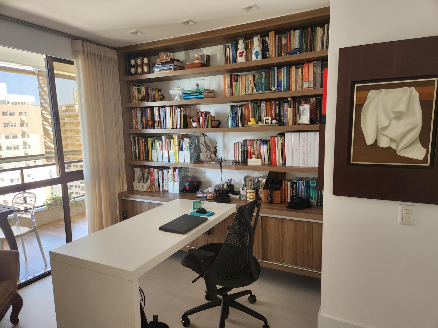 Apartamento à venda com 4 quartos, 145m² - Foto 9