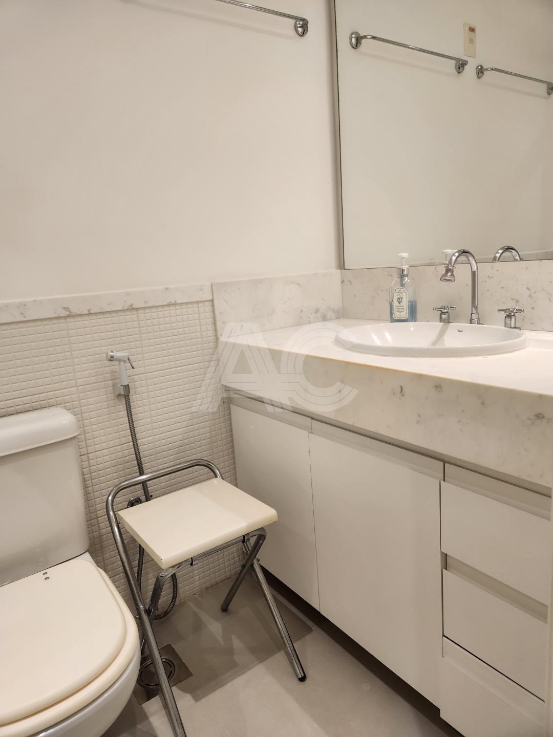 Apartamento à venda com 4 quartos, 145m² - Foto 22