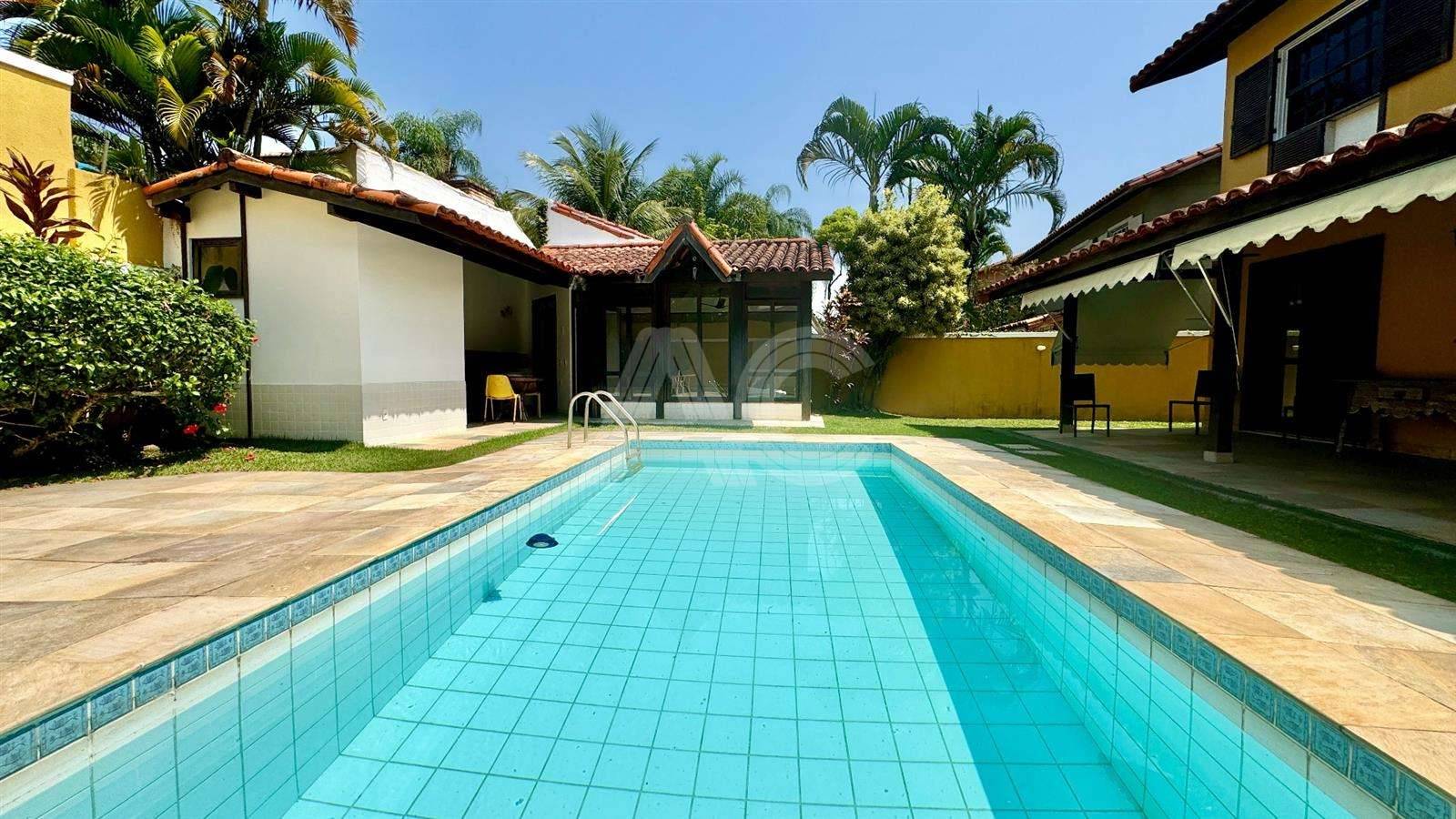 Casa de Condomínio à venda com 4 quartos, 350m² - Foto 13