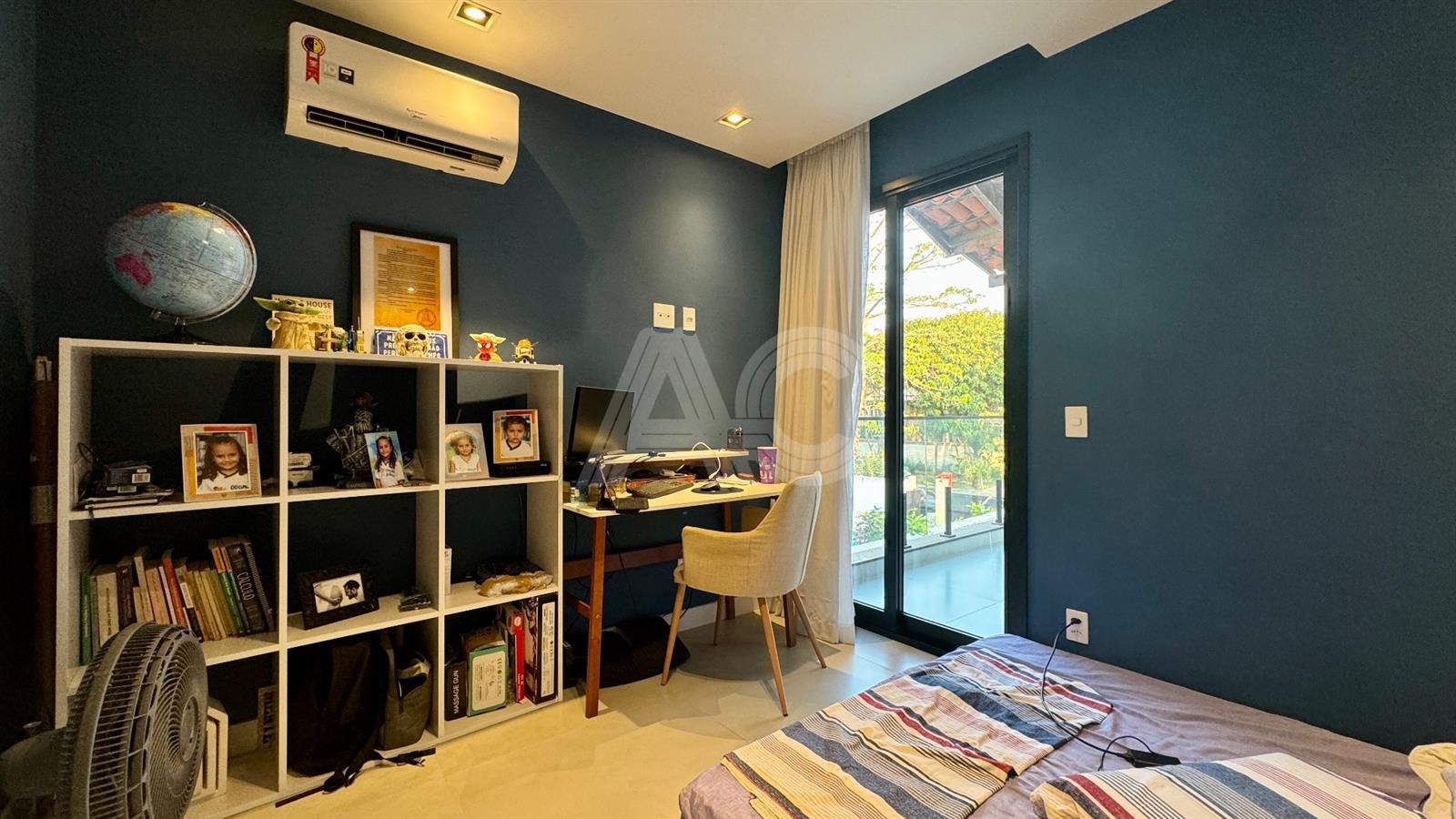 Casa de Condomínio à venda com 4 quartos, 191m² - Foto 32