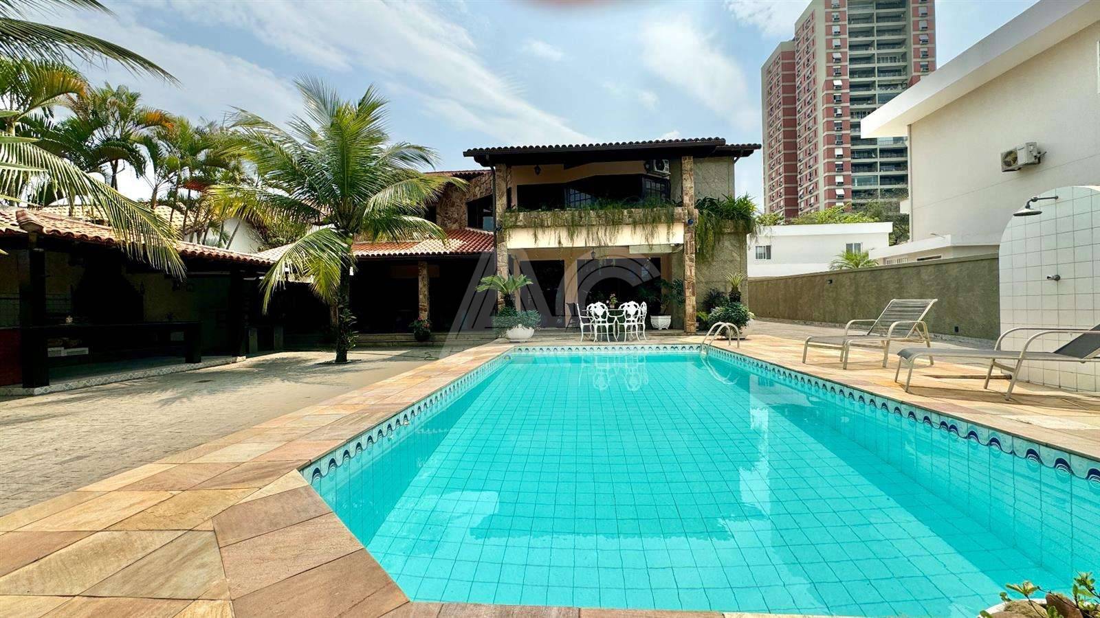 Casa de Condomínio à venda com 5 quartos, 611m² - Foto 2