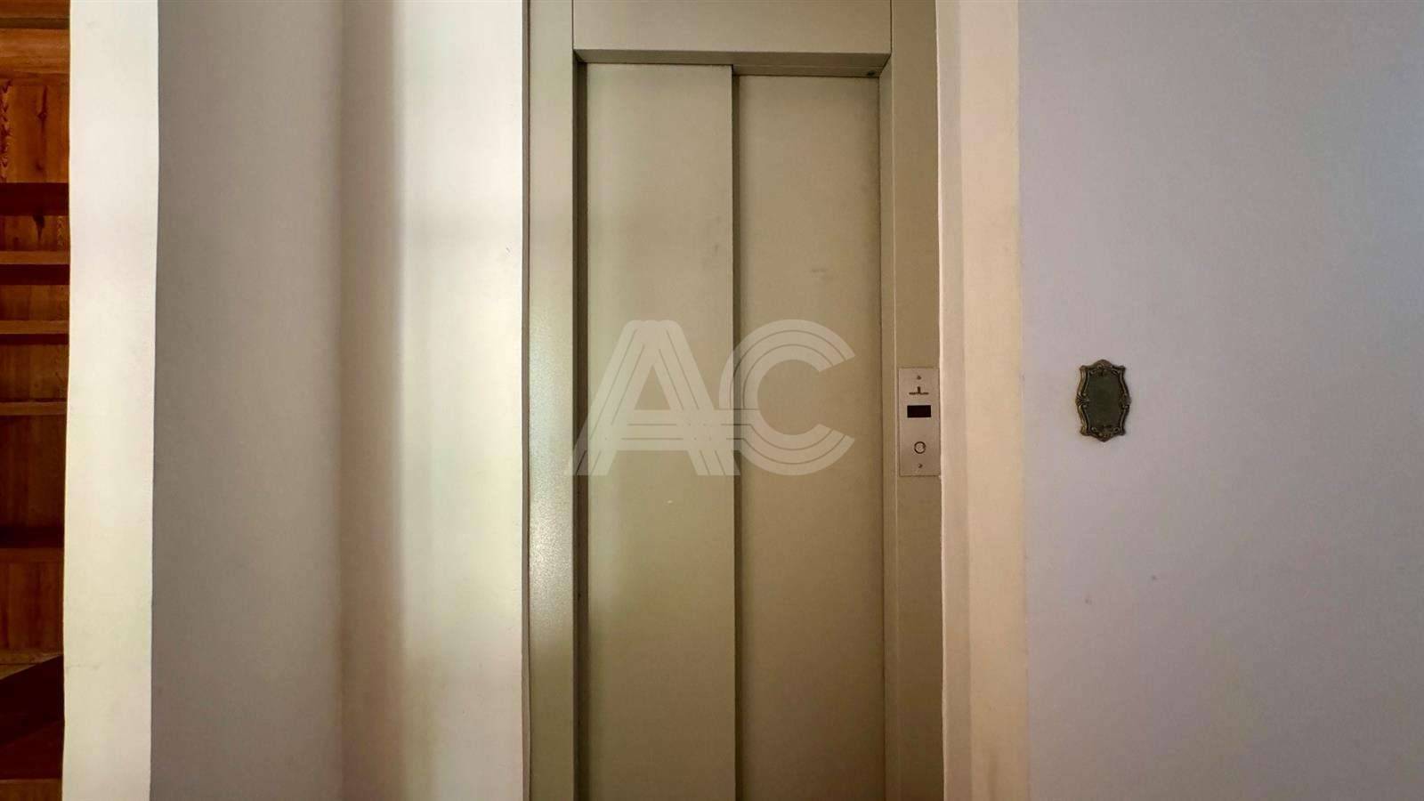 Casa de Condomínio à venda com 9 quartos, 900m² - Foto 22