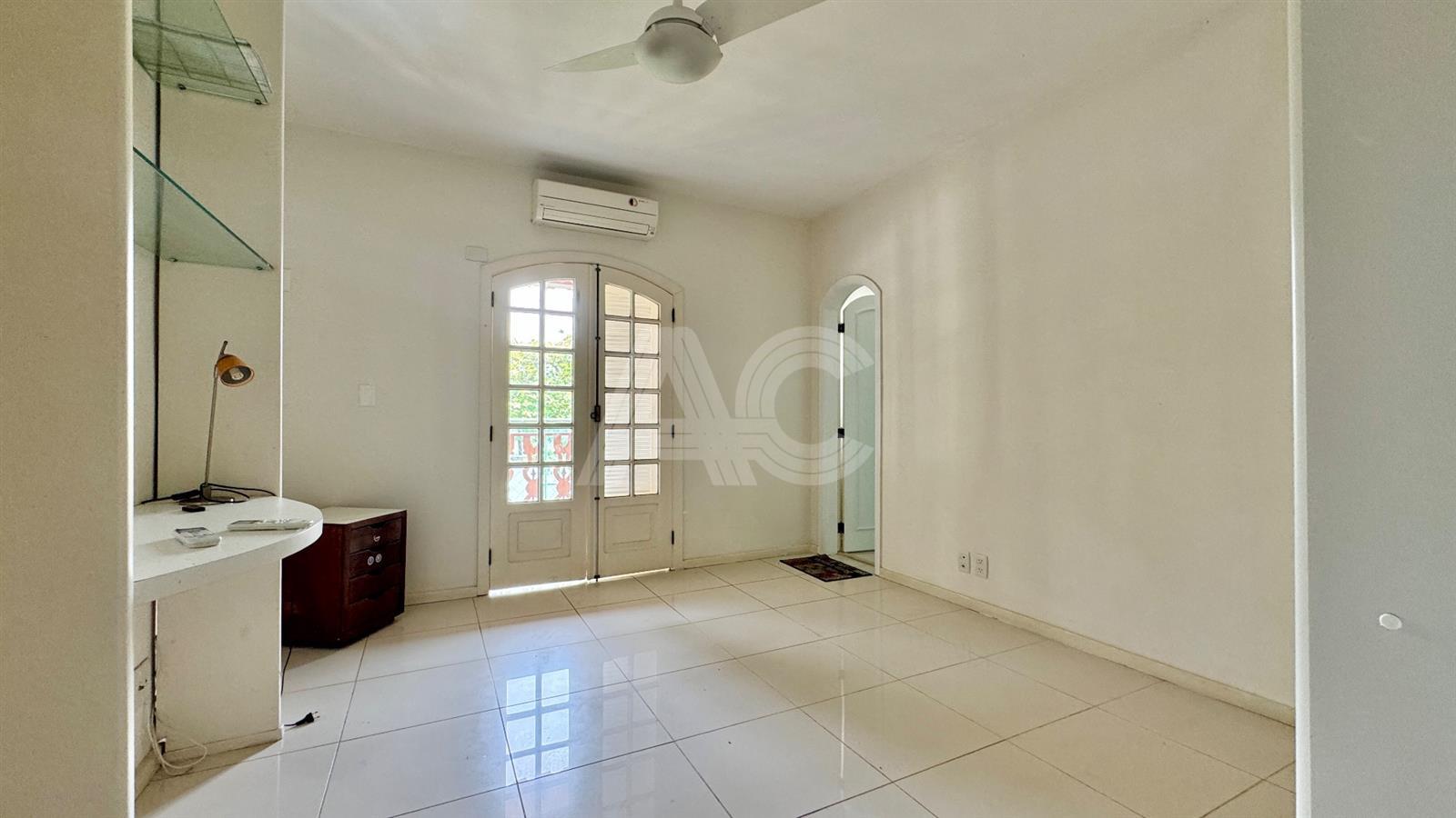 Casa de Condomínio à venda com 6 quartos, 900m² - Foto 23