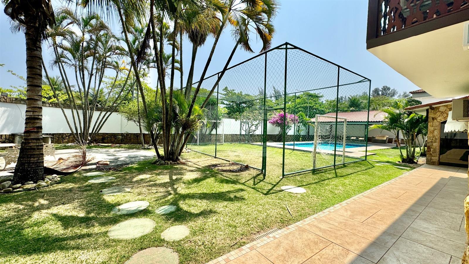 Casa de Condomínio à venda com 6 quartos, 900m² - Foto 2