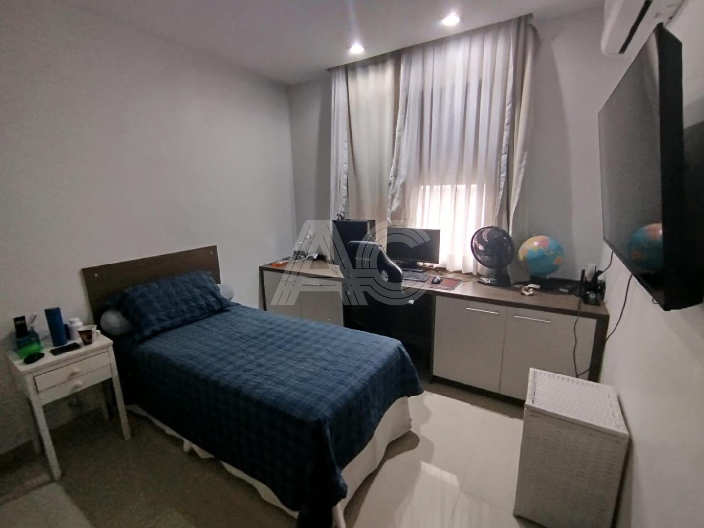 Apartamento à venda com 4 quartos, 161m² - Foto 14