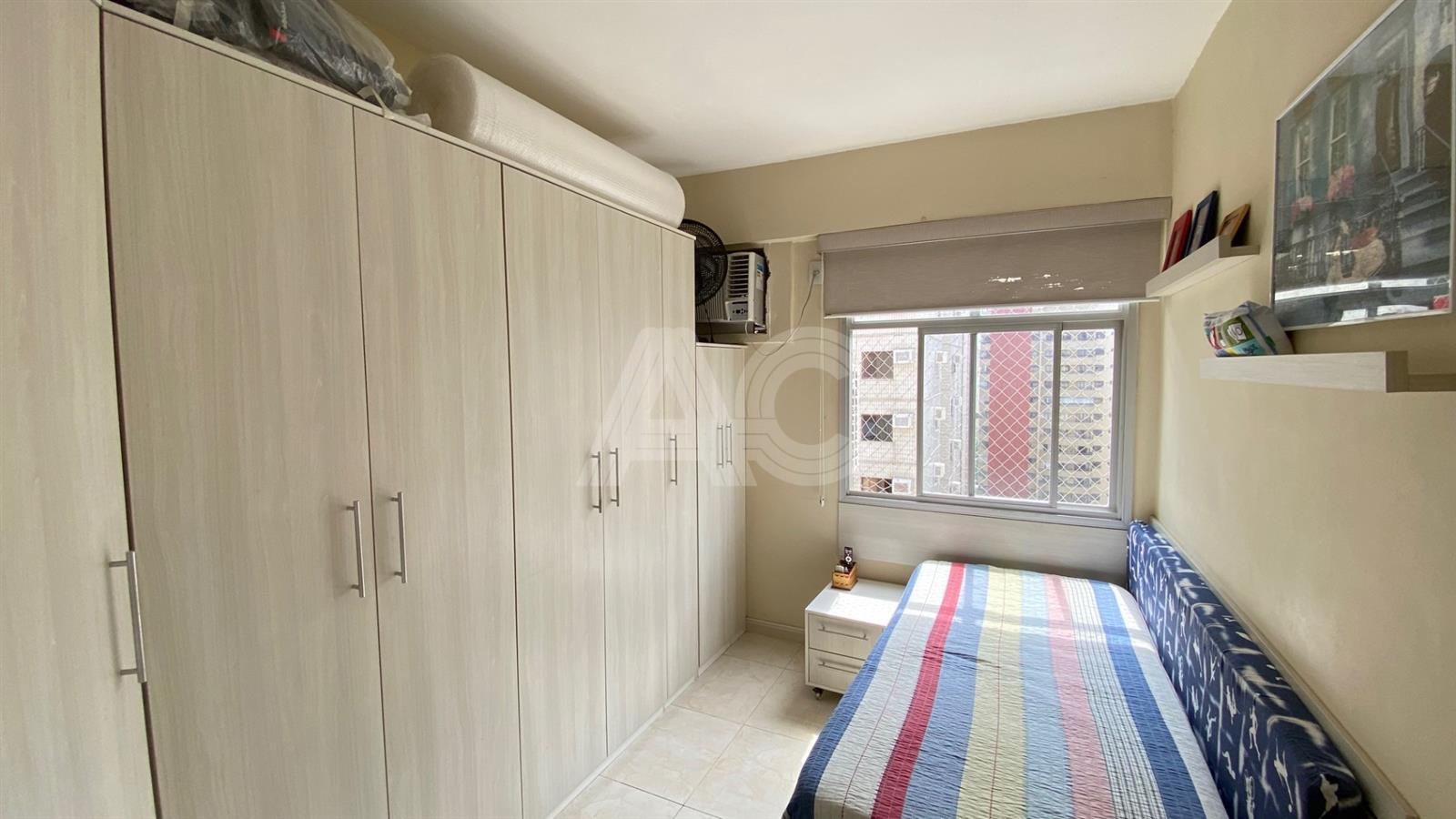 Apartamento à venda com 2 quartos, 85m² - Foto 13