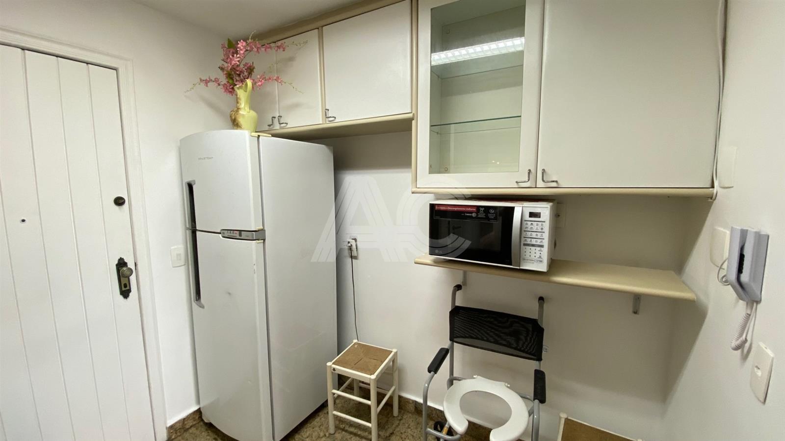 Apartamento à venda com 4 quartos, 145m² - Foto 36