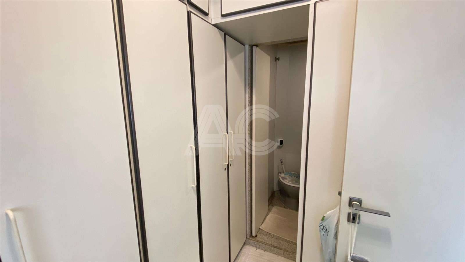 Apartamento à venda com 4 quartos, 145m² - Foto 41