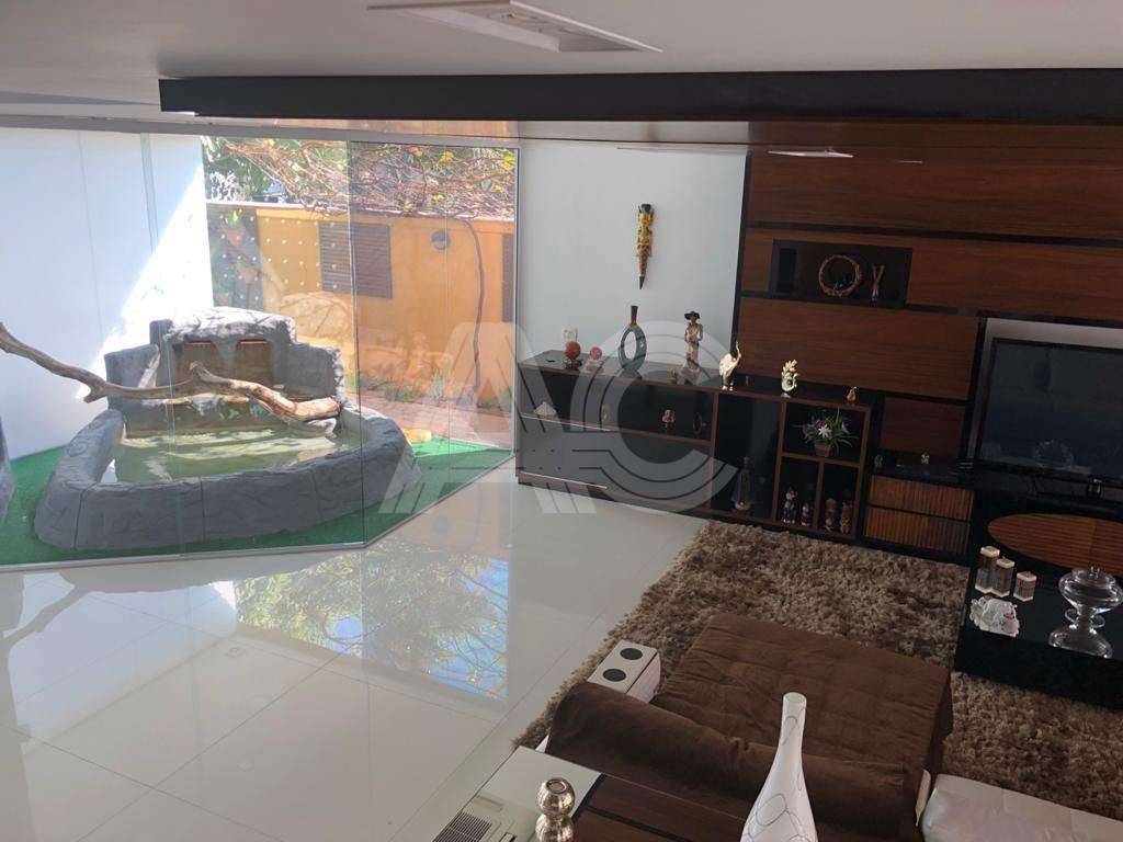 Casa de Condomínio à venda com 4 quartos, 640m² - Foto 5