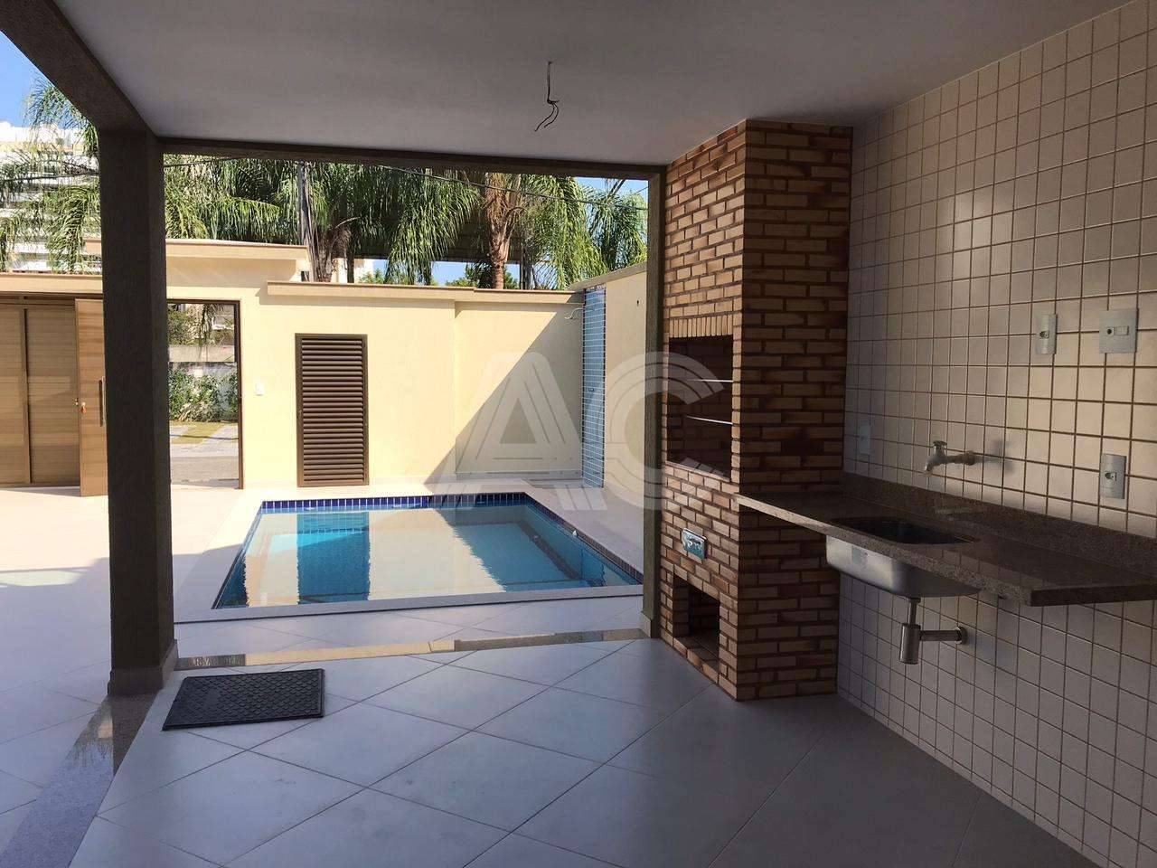 Casa de Condomínio à venda com 4 quartos, 240m² - Foto 4