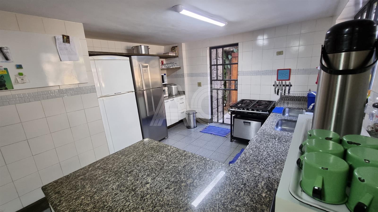 Casa de Condomínio à venda com 6 quartos, 650m² - Foto 31