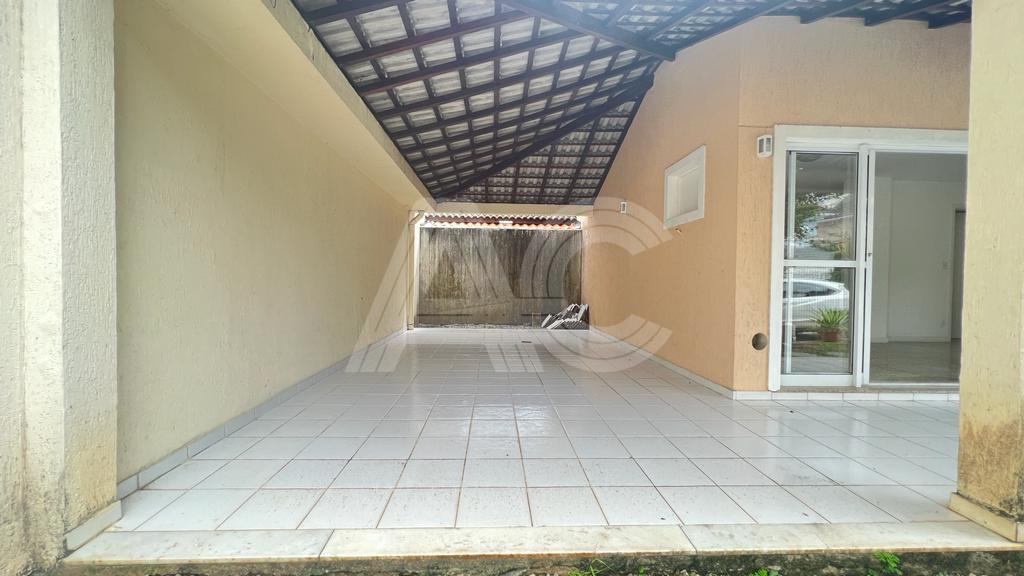 Casa de Condomínio à venda com 4 quartos, 178m² - Foto 4