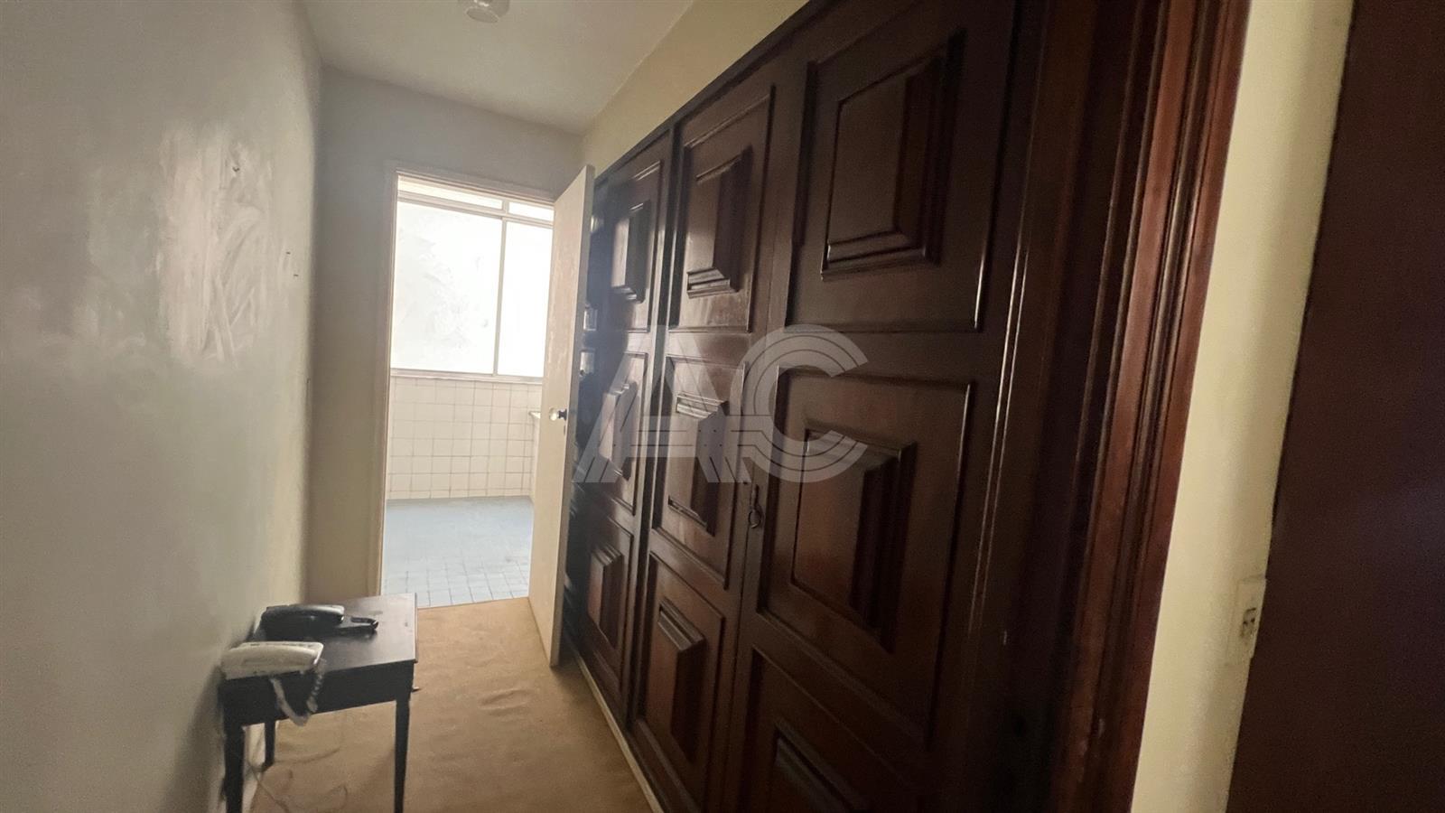 Apartamento à venda com 4 quartos, 350m² - Foto 25