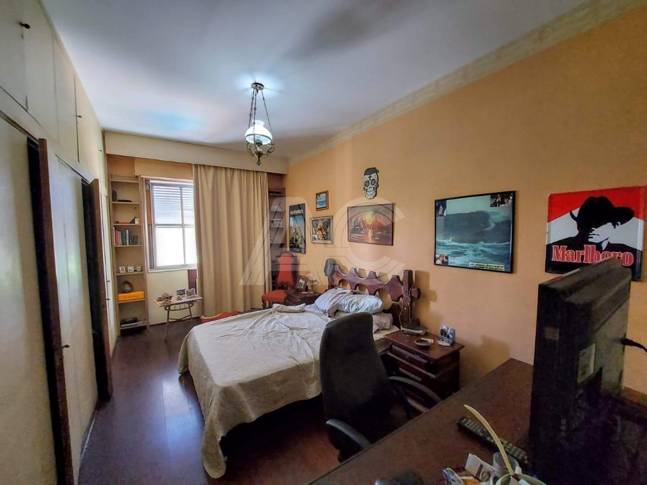 Apartamento à venda com 4 quartos, 250m² - Foto 5